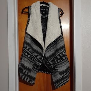 Oversized vest